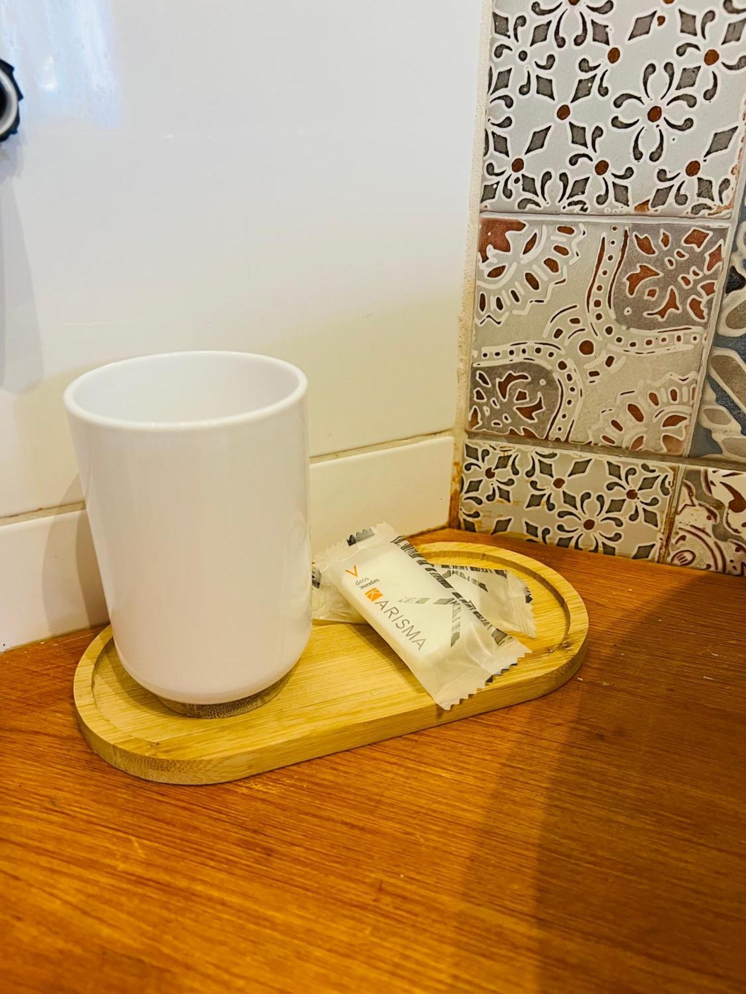 Les Chambres De Francoise Guest House ออลเบีย ภายนอก รูปภาพ