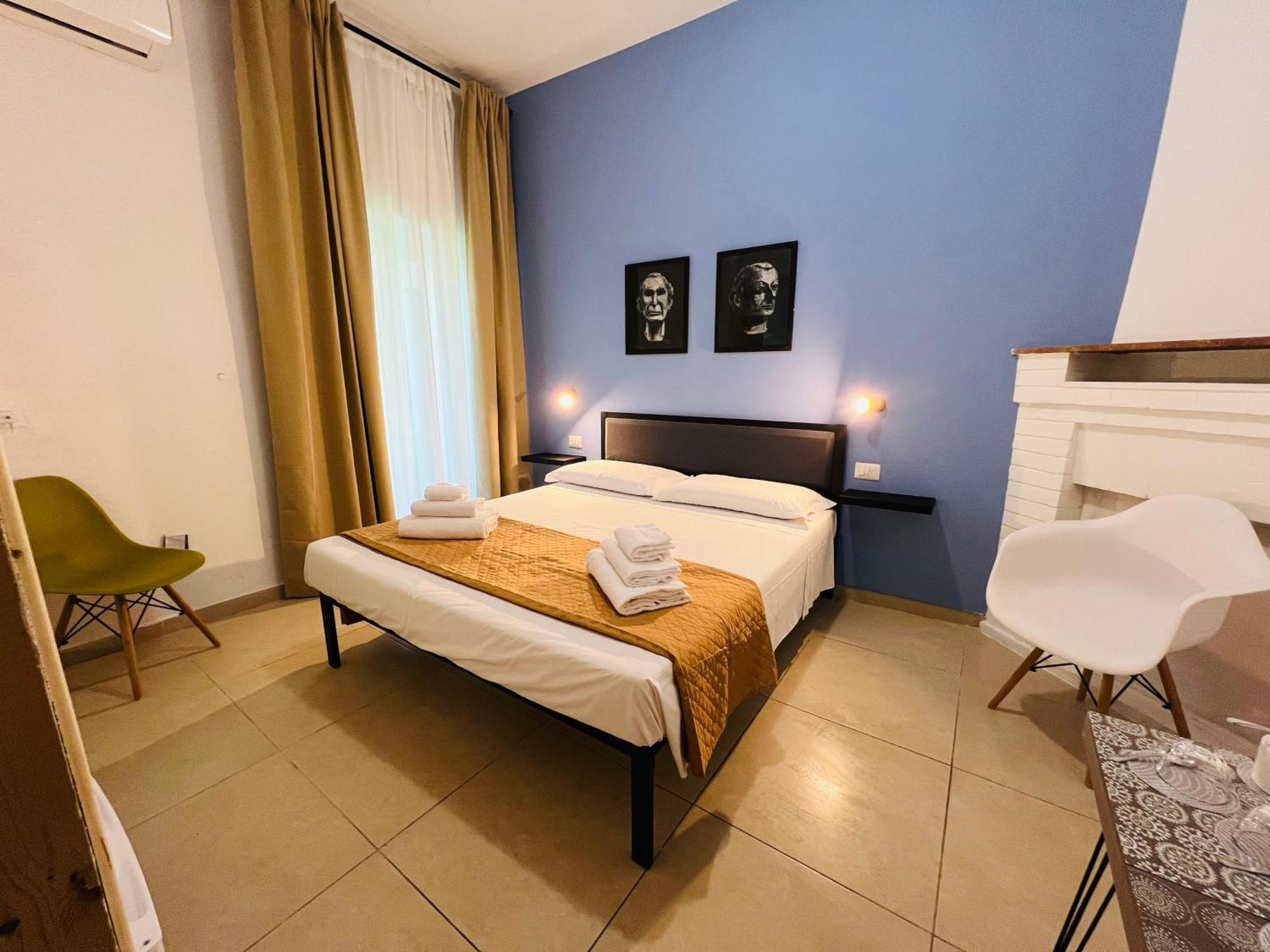 Les Chambres De Francoise Guest House ออลเบีย ภายนอก รูปภาพ