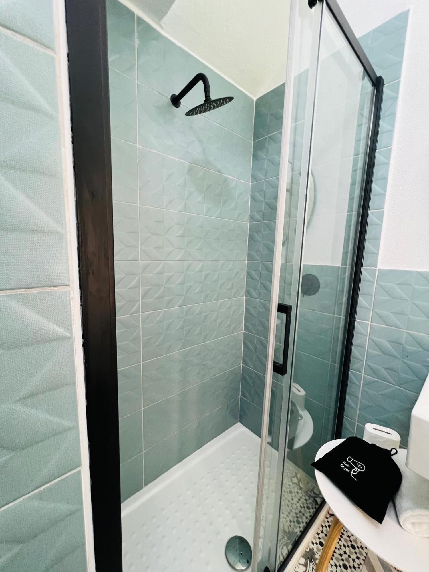 Les Chambres De Francoise Guest House ออลเบีย ภายนอก รูปภาพ