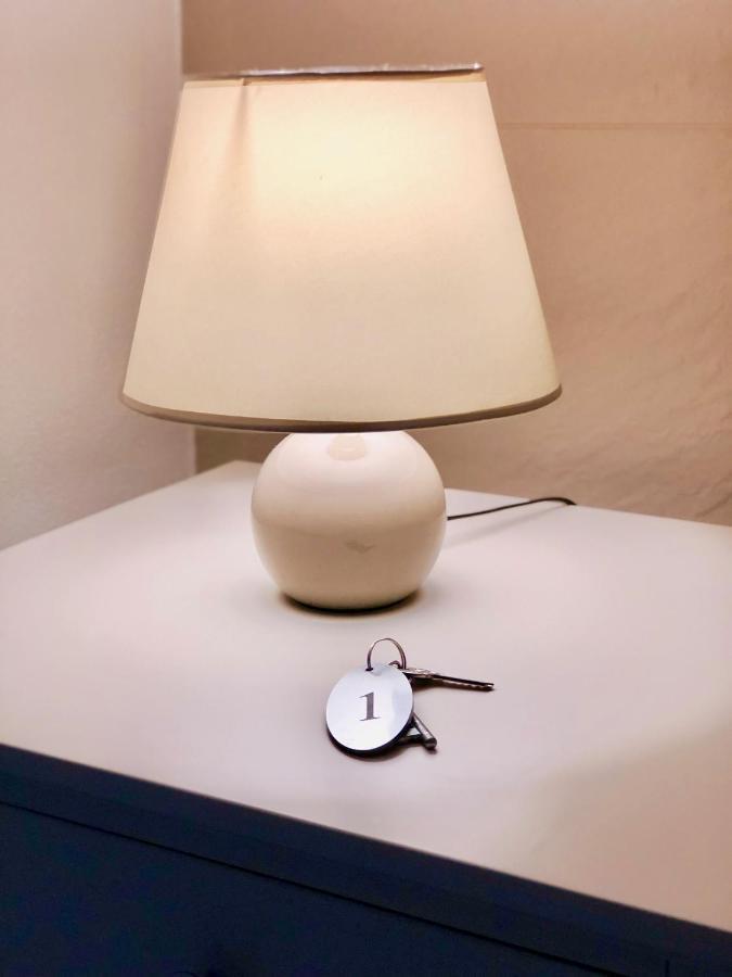 Les Chambres De Francoise Guest House ออลเบีย ภายนอก รูปภาพ